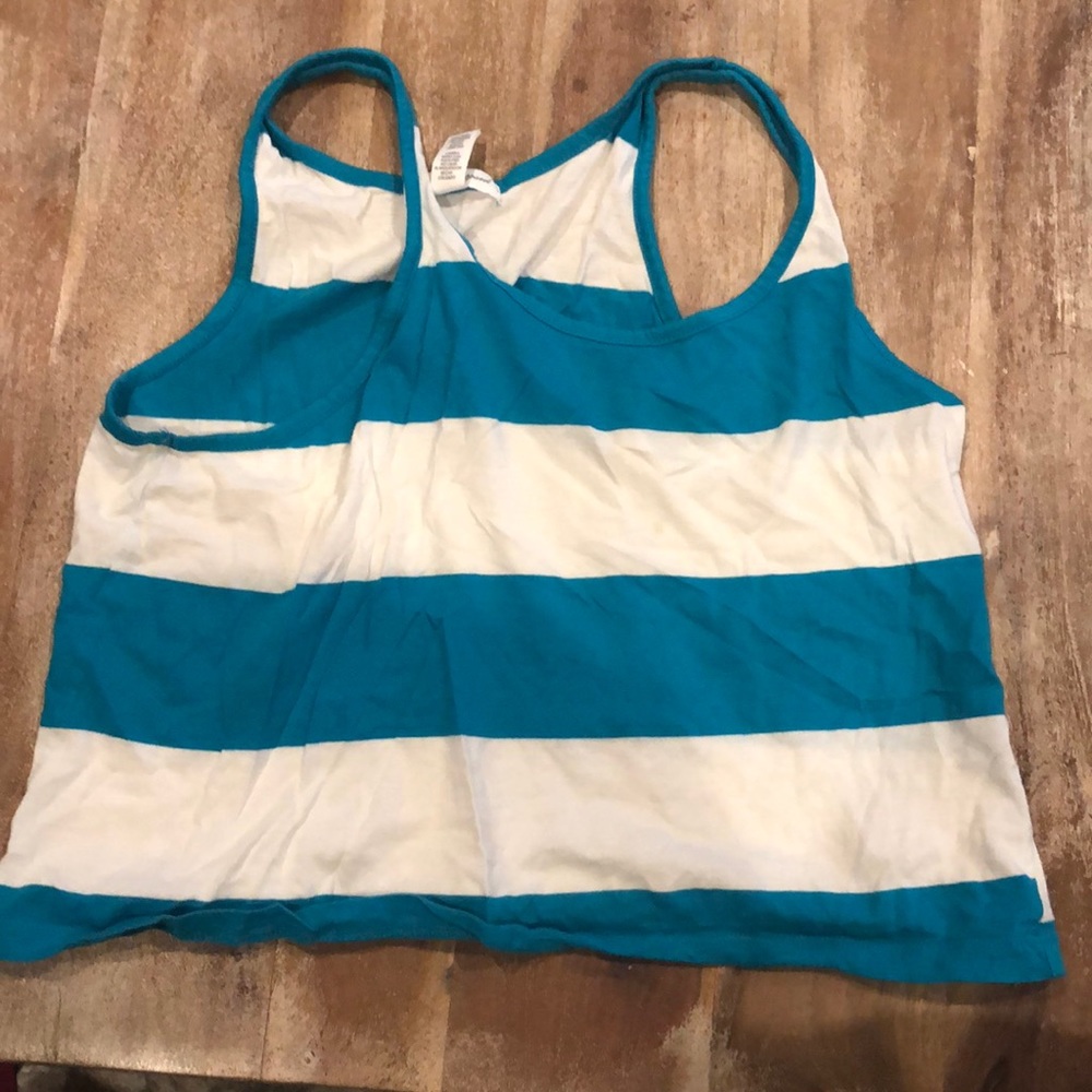 crop top